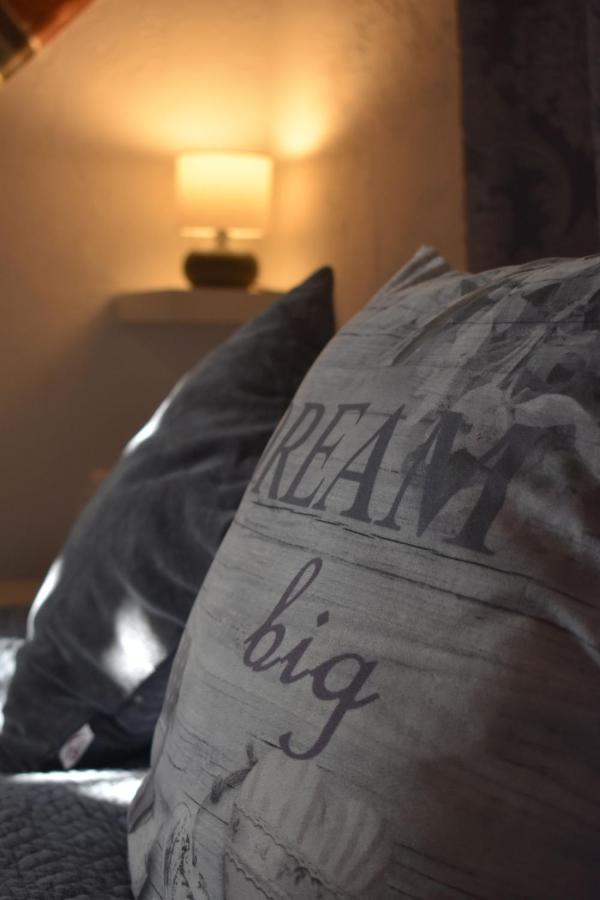 Casa Kisi Cottage, Rural Boutique Bed & Breakfast Колменар Екстериор снимка