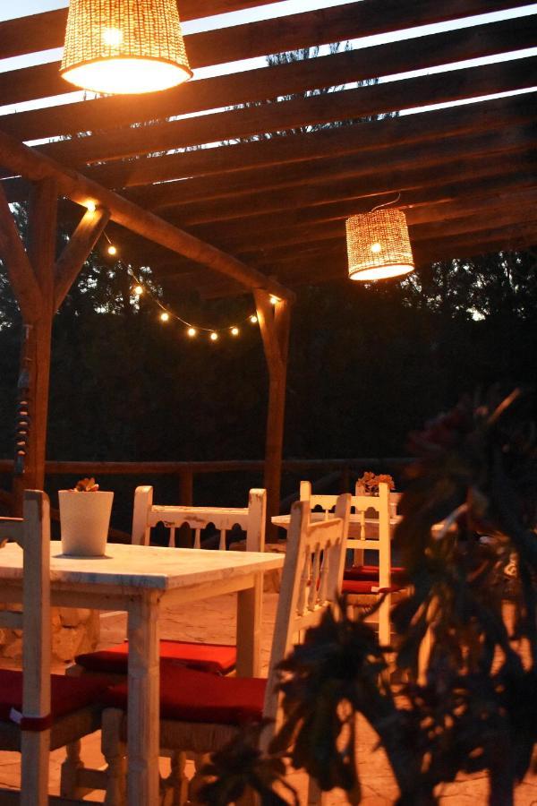 Casa Kisi Cottage, Rural Boutique Bed & Breakfast Колменар Екстериор снимка